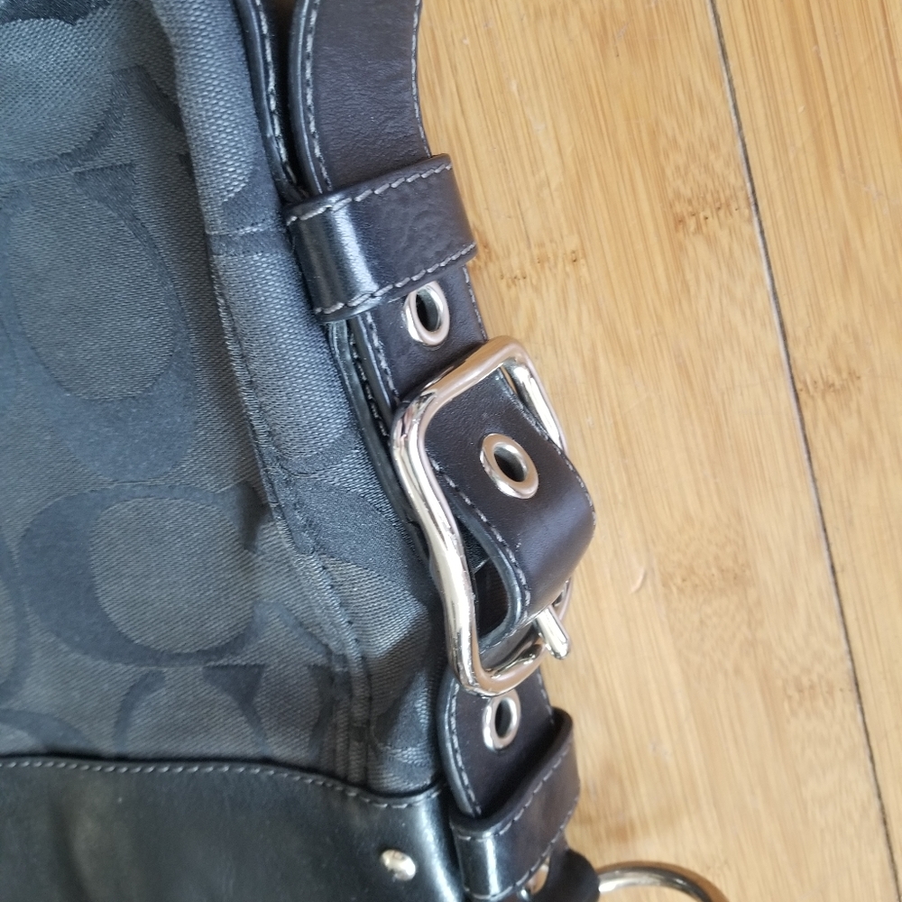 Coach shoulder bag - Picture 4 of 6